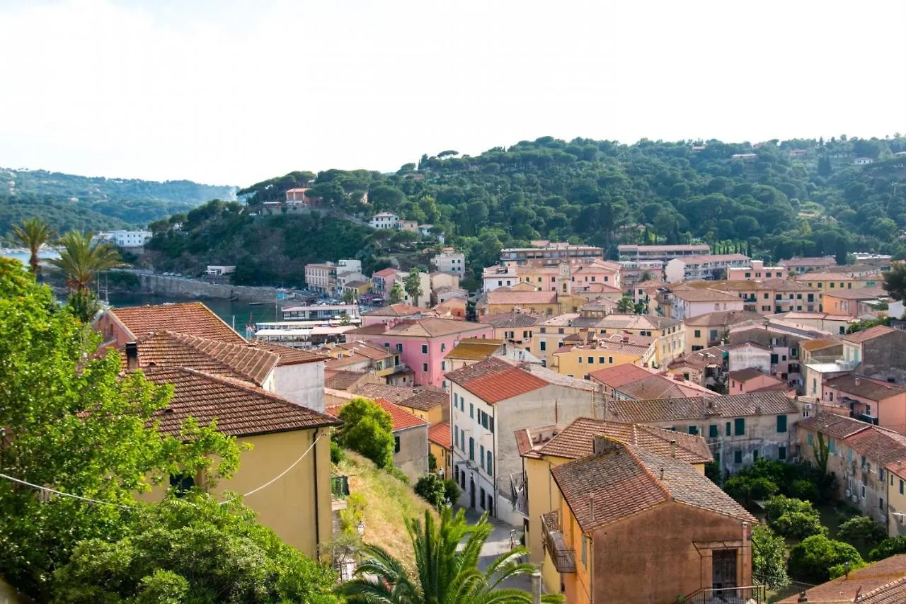 Golfo Azzurro Apartman Porto Azzurro