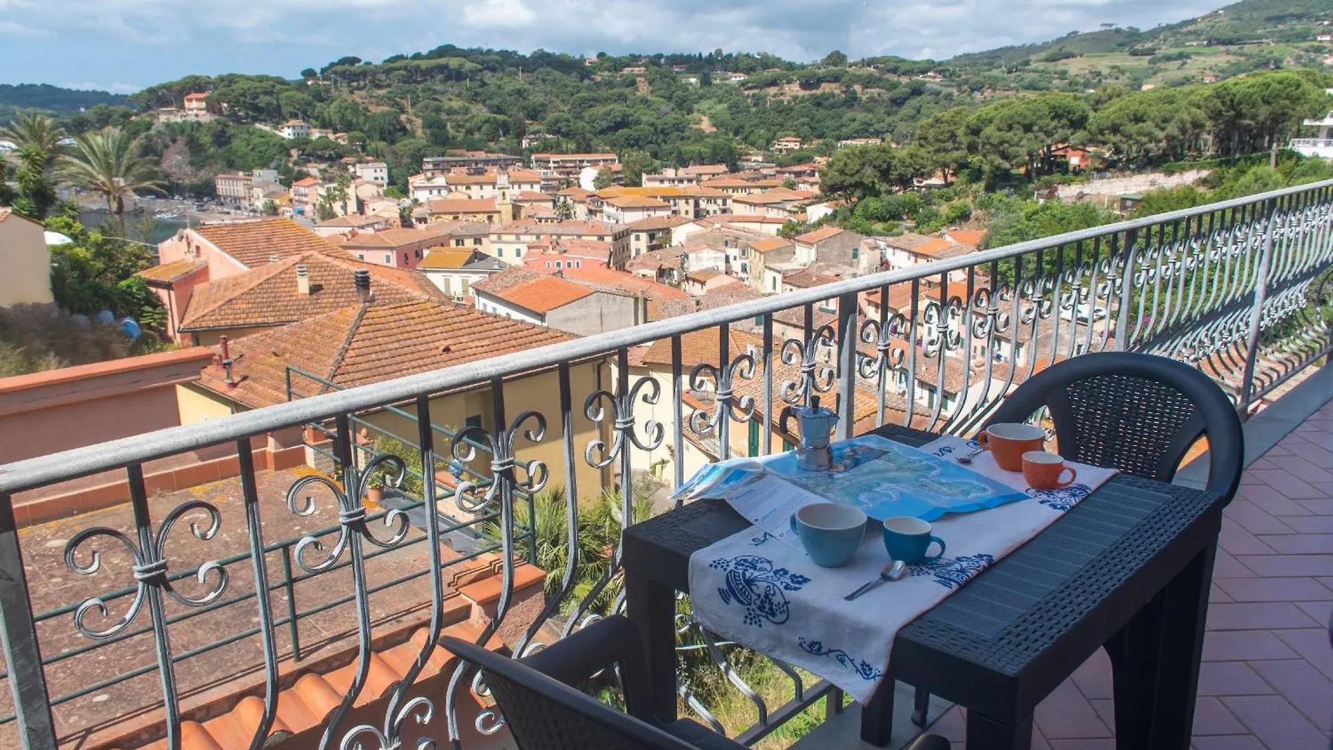 Golfo Azzurro Apartman Porto Azzurro