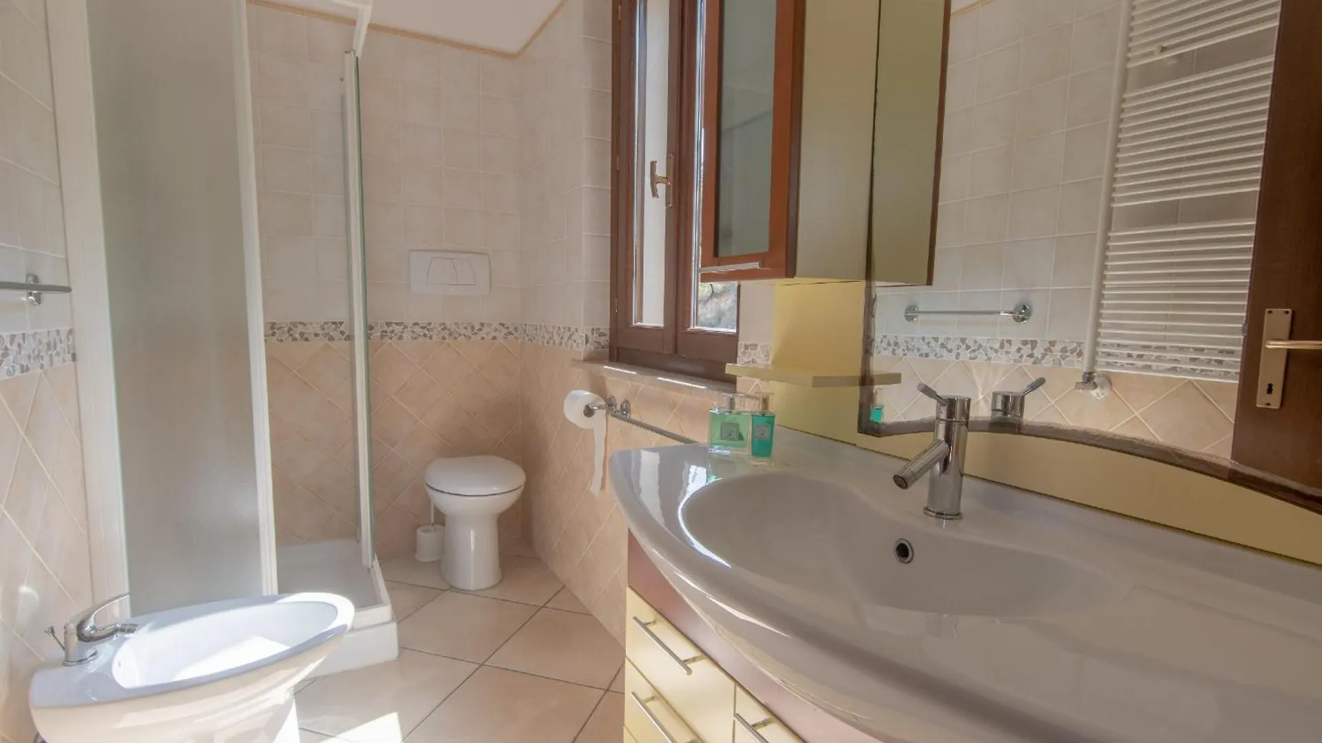 Golfo Azzurro Apartman Porto Azzurro Olaszország